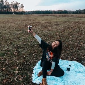 Meet your Posher, Annie